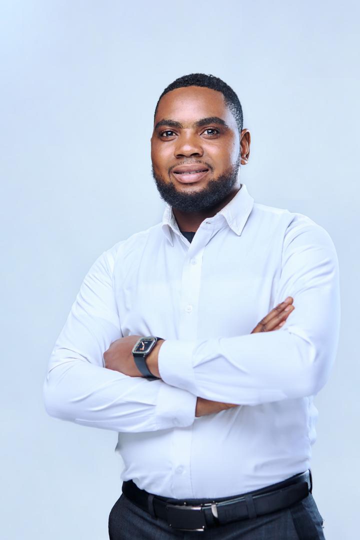 Mr Simon Kabulansando
